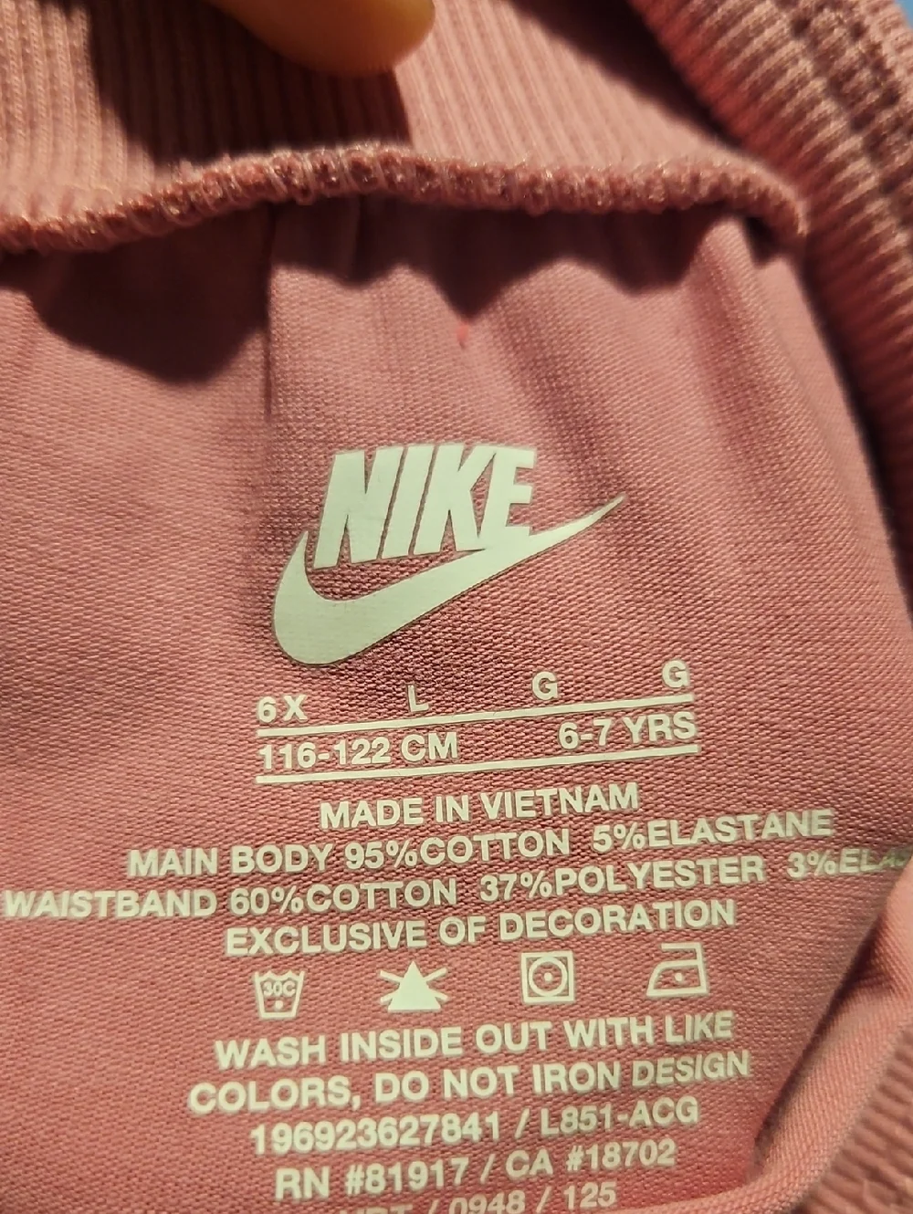 NIKE GIRLS MAGIC FLAMINGO (PINK) SHORTS: NEW WITH TAGS: SIZE 6X